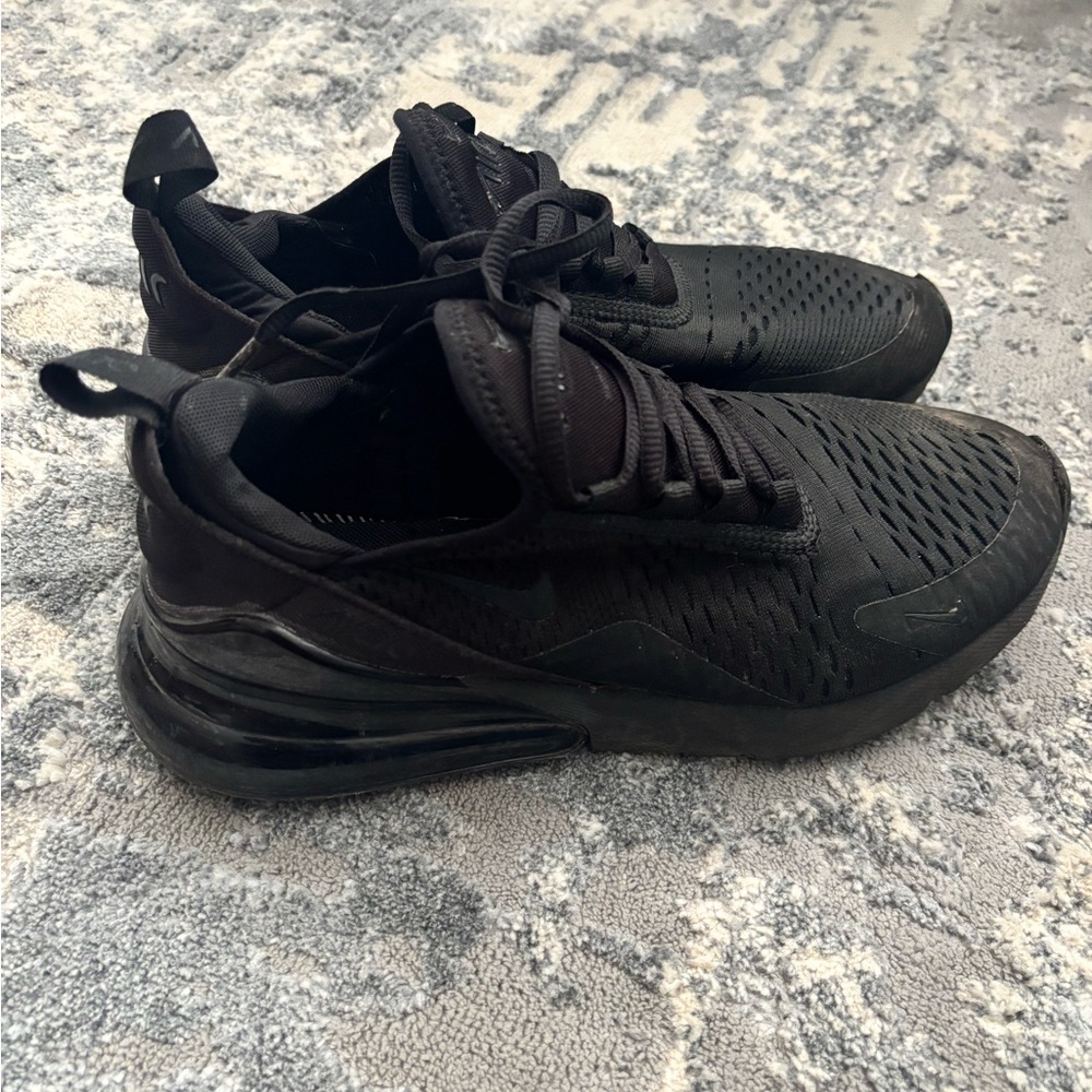 Nike Black Sneakers with Cushioned Sole and Breathable Design